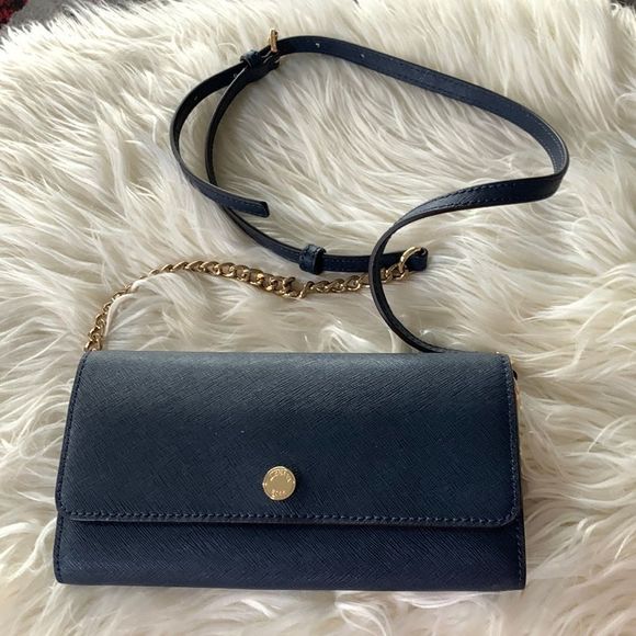NWT Michael Michael Kors Jet Set Travel Wallet on a Chain